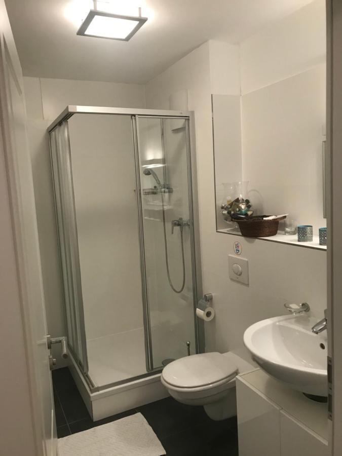 Helle Souterrainwohnung mit Komfort München Exterior foto